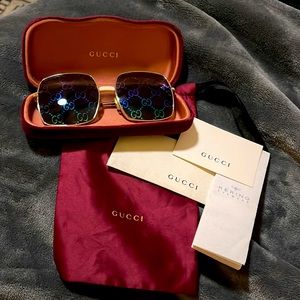 Gucci sunglasses